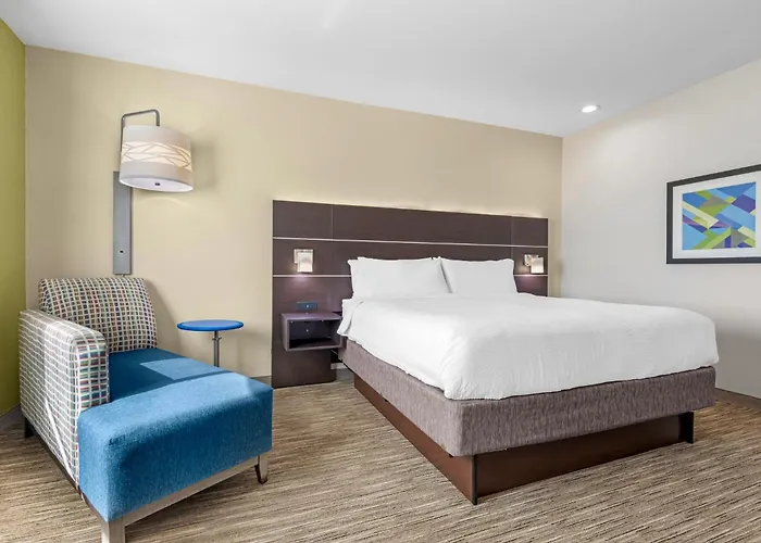 Holiday Inn Express Hotel And Suites Fairfield-North By Ihg