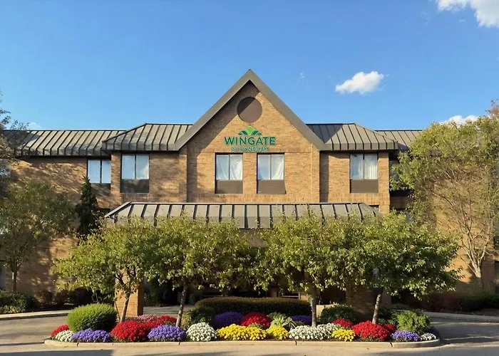 Wingate By Wyndham Utica