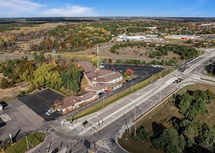 Ramada By Wyndham Stevens Point