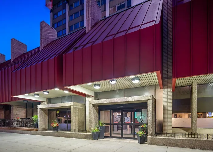 Ramada Plaza By Wyndham Regina Downtown