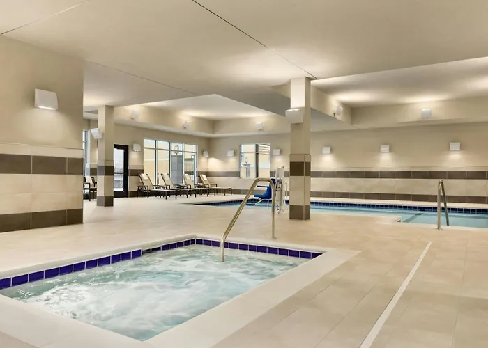 Courtyard By Marriott St Paul Woodbury