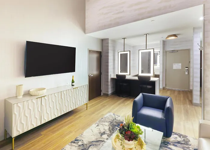 Hilton Garden Inn Chandler Downtown