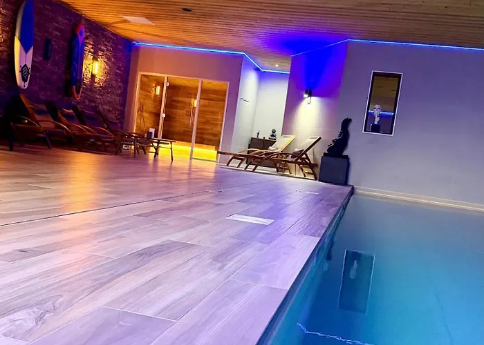World Hotel Saint-Vulbas