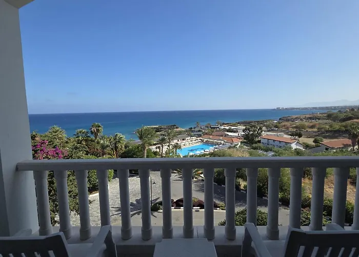 Denizkizi Hotel