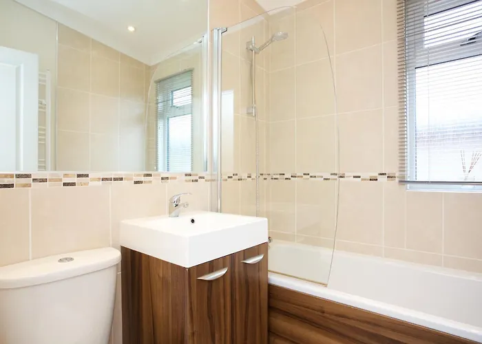Braidhaugh Holiday Lodge And Glamping Park Crieff