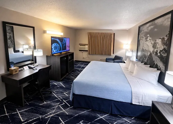 Super 8 By Wyndham Sturgis Hotel