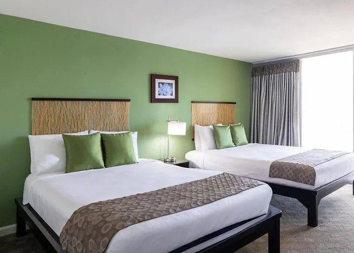 Skyline Island Colony Hotel Honolulu