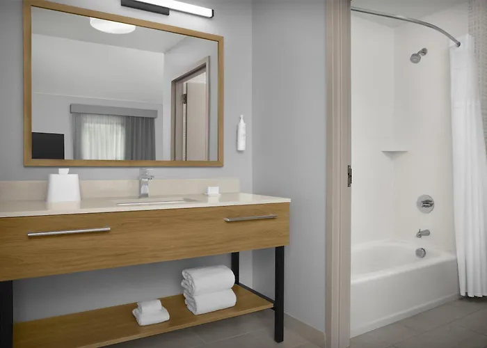Hampton Inn & Suites Phoenix Glendale-Westgate