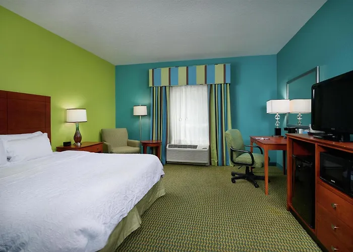 Hampton Inn Bermuda Run / Advance