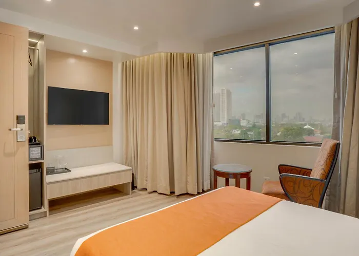 City Garden Hotel Makati