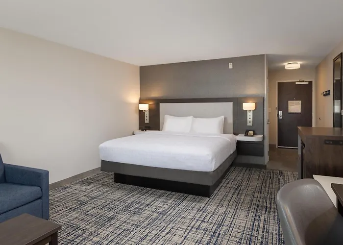Hampton Inn & Suites Manteca