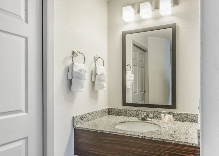 Baymont By Wyndham Pueblo