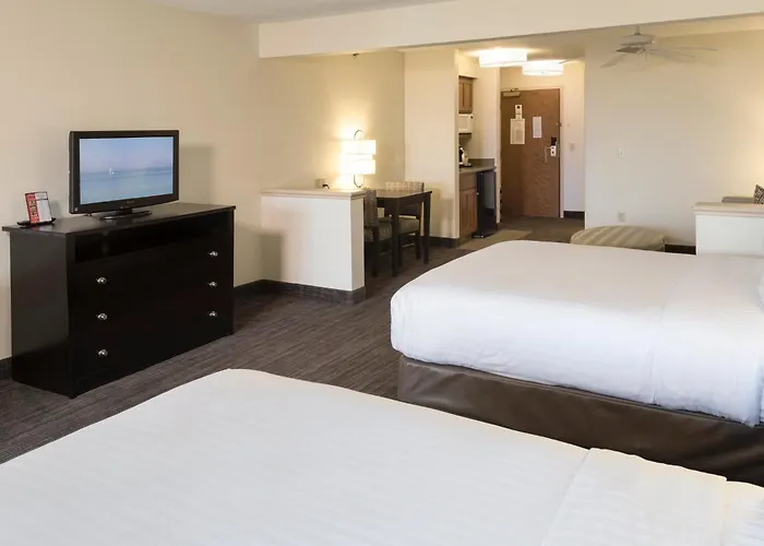 Holiday Inn Express Hotel & Suites-Saint Joseph By Ihg