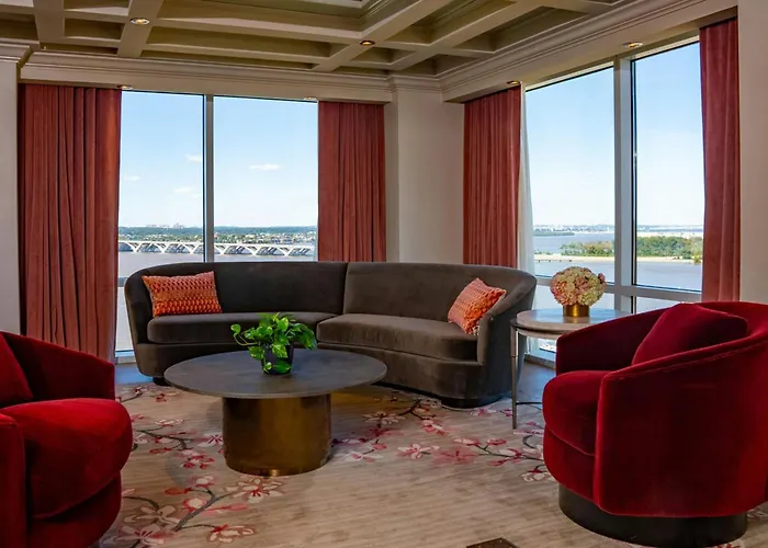 Gaylord National Resort & Convention Center National Harbor