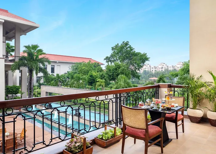 Jaypee Greens Golf And Spa Resort