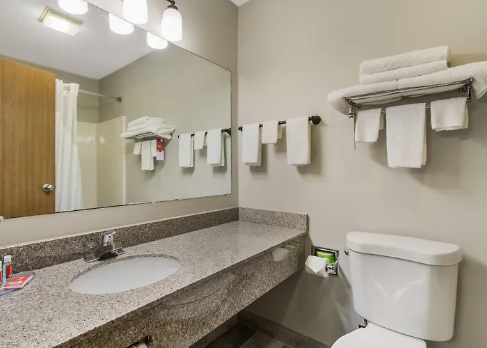 Econo Lodge Inn & Suites Yankton