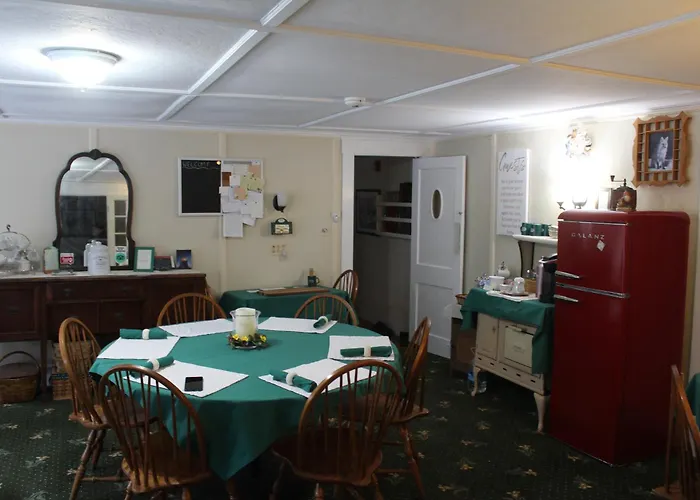 Fox Creek Inn Chittenden