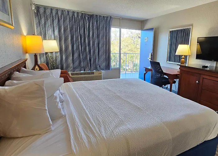 Days Inn By Wyndham Orlando Downtown