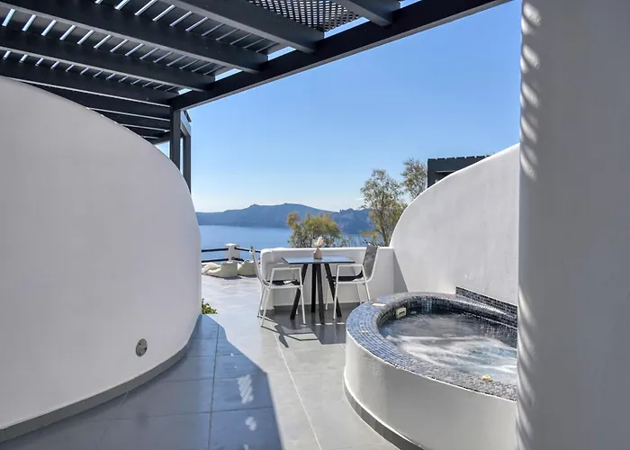 Oia Suites