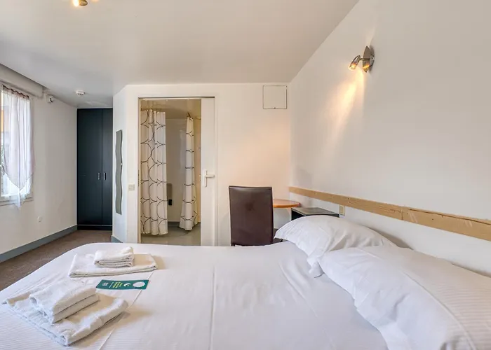 Logis Hôtel Sea View