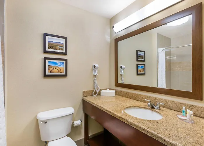 Comfort Inn And Suites Yuma I-8