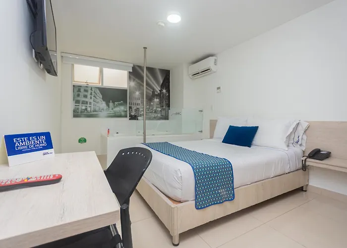 Hotel Laureles Plaza