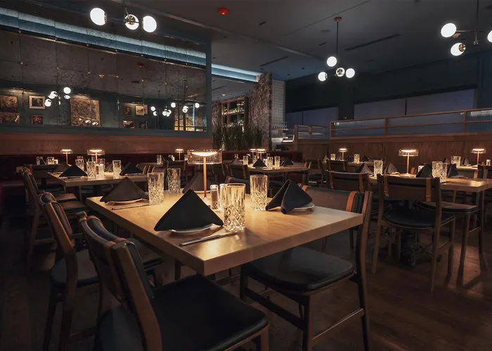 Doubletree By Hilton Evansville