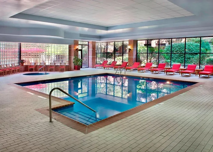 Trumbull Marriott Shelton