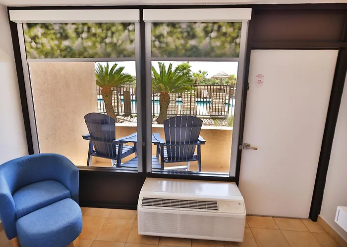 Wyndham Garden Fort Walton Beach - Fully Renovated