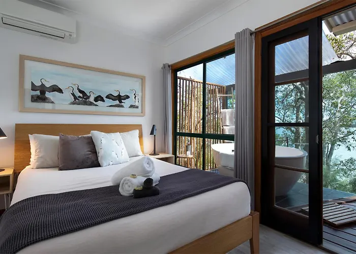 Eumarella Shores Noosa Lake Retreat Noosaville