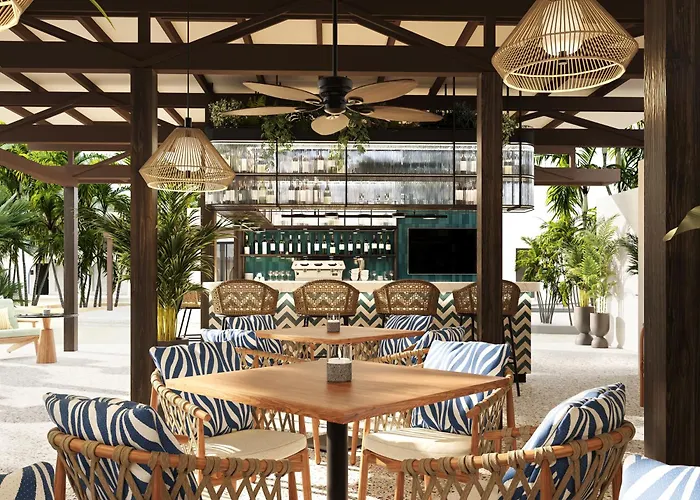Voco Surfside Aruba By Ihg