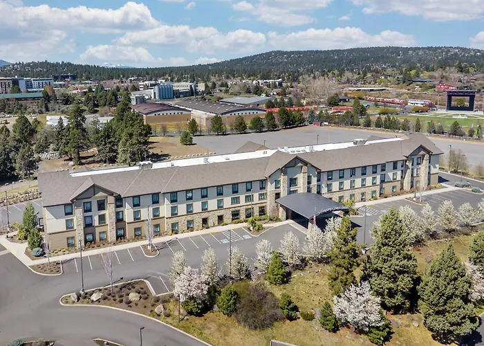 Hampton Inn & Suites Bend