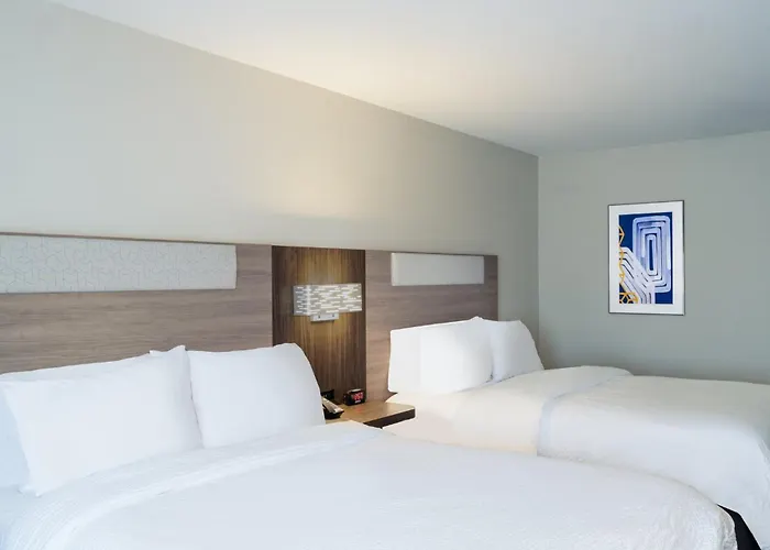 Holiday Inn Express & Suites Bozeman West By Ihg