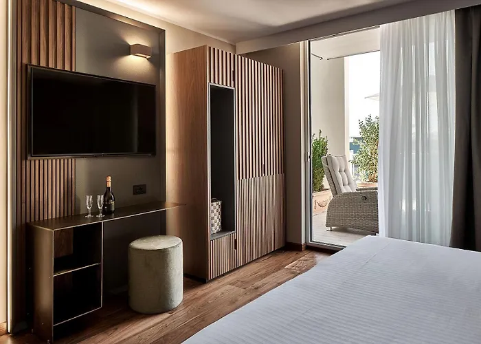 Hotel Kristal Palace - TonelliHotels Riva del Garda