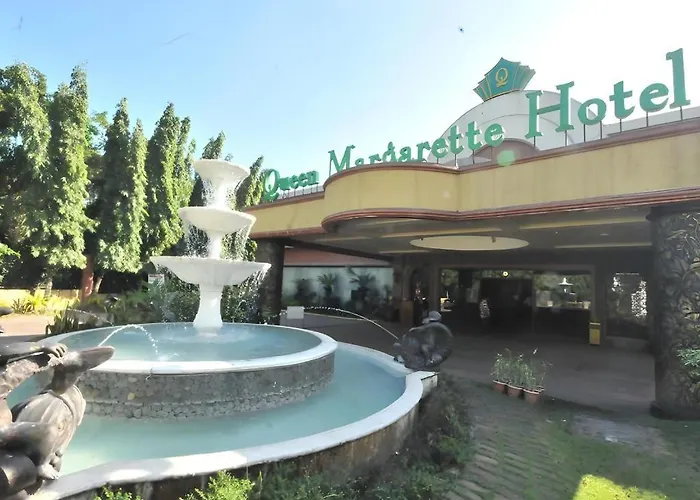 Queen Margarette Hotel Lucena