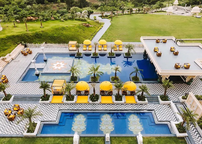 Fairmont Palace