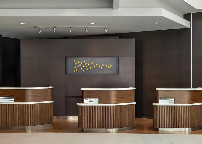 Courtyard By Marriott San Jose Campbell Hotel