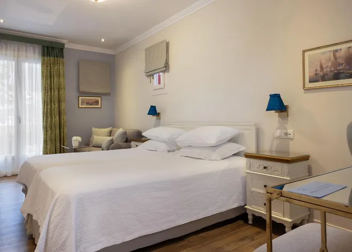 Despotiko Hotel