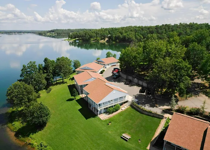 Crown Lake Resort Horseshoe Bend