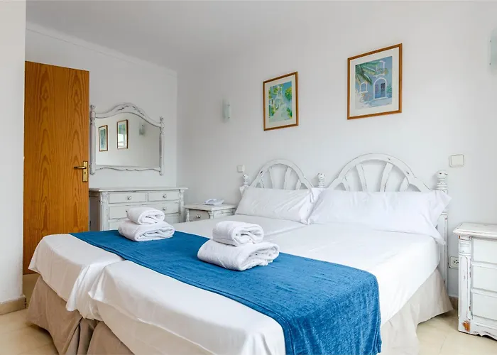 Sol Y Mar Apartments