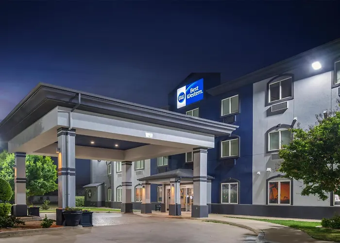 Best Western South Plains Inn & Suites