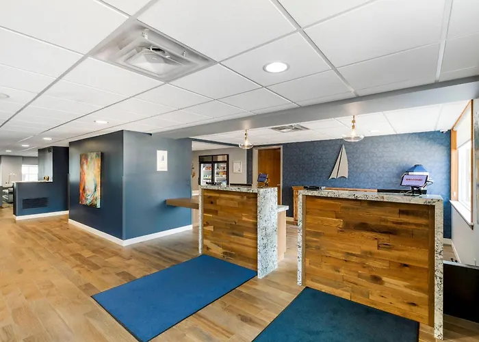 The Harborview On Lake Michigan, Ascend Hotel Collection