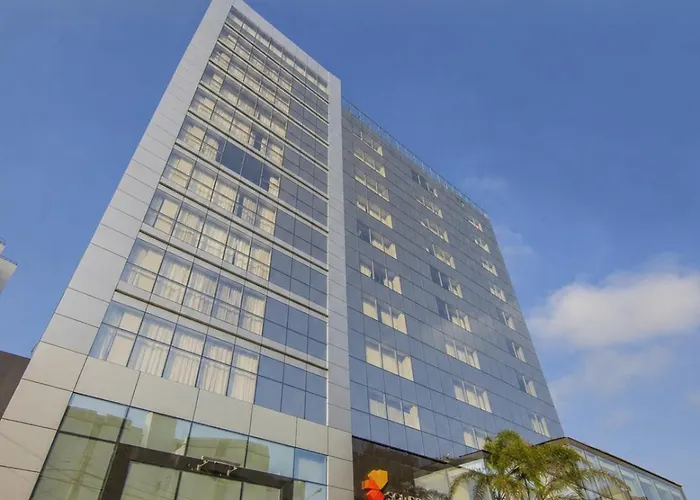 Sol De Oro Hotel & Suites