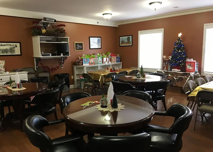Depot Inn & Suites