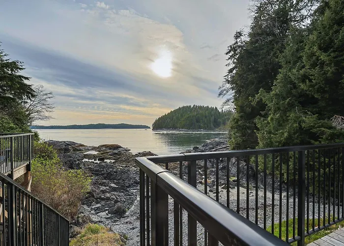 Duffin Cove Resort