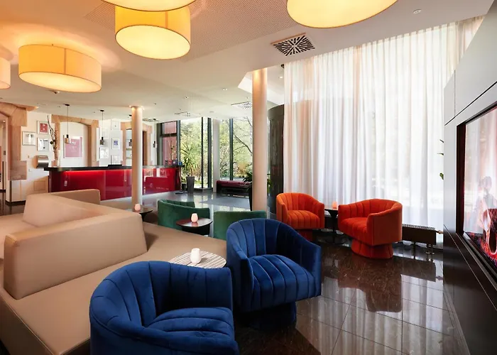 Novina Hotel Tillypark