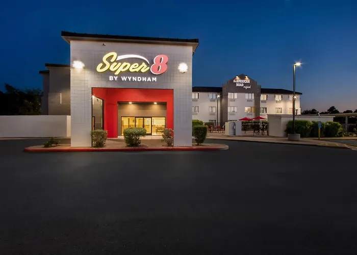Super 8 By Wyndham Mesa Gilbert