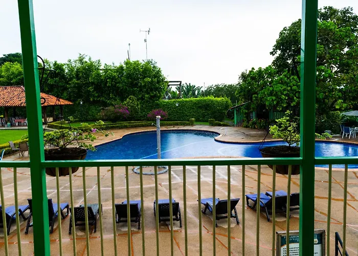 Hotel Edén Parque del Café