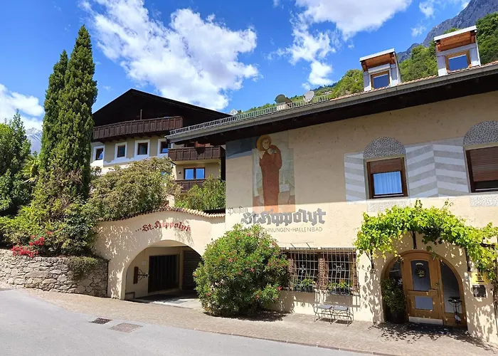 Ferienwohnungen St Hippolyt mit Hallenbad