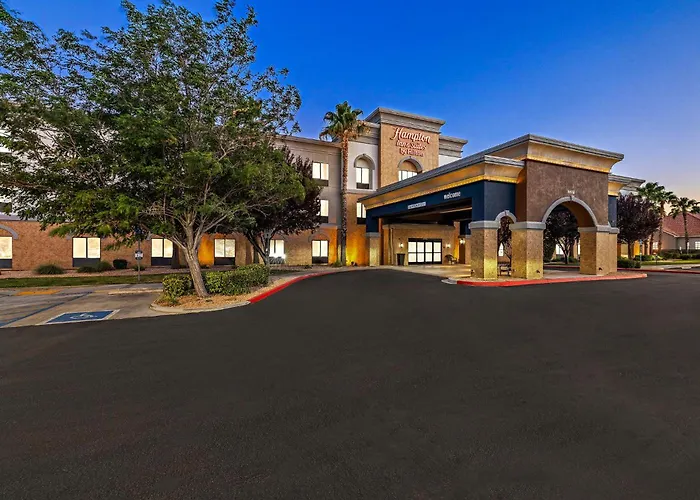 Hampton Inn & Suites Lancaster